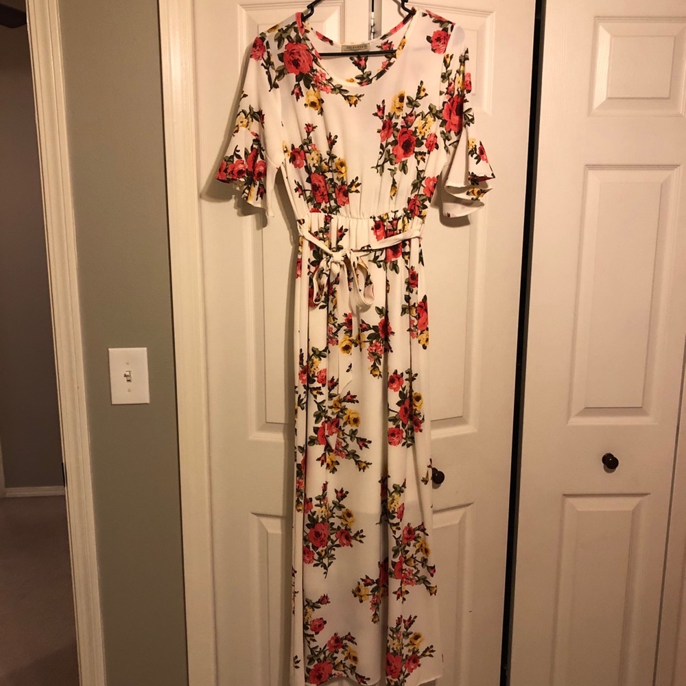 Polagram Floral Maxi Dress - White and Pink - Picture 6 of 10